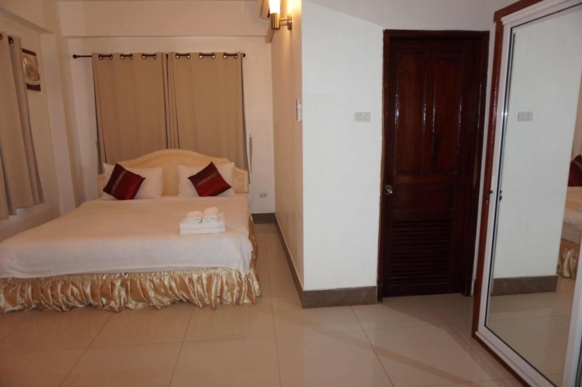 Pakse Mekong Hotel Kültér fotó